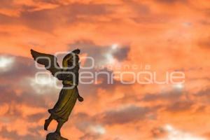 ATARDECER . ABORREGADO