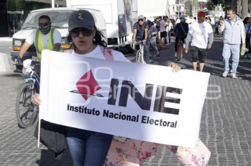 INE . PEDALEA POR LA DEMOCRACIA