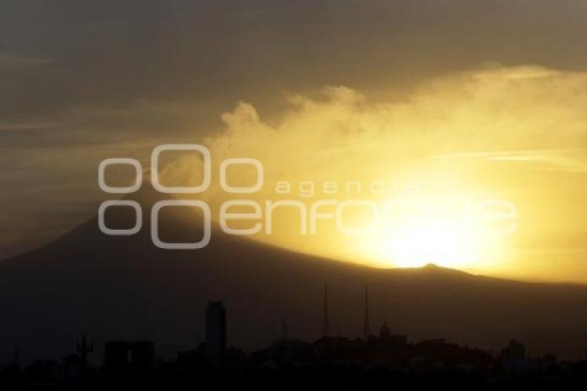 ATARDECER . VOLCÁN POPOCATÉPETL