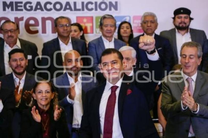 ALEJANDRO ARMENTA . PRESENTACIÓN DE EQUIPO