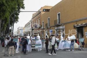 MANIFESTACIÓN . CLAUSURA LOCAL