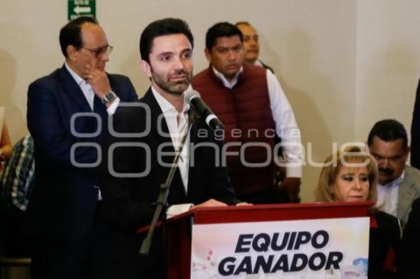 ALEJANDRO ARMENTA . PRESENTACIÓN DE EQUIPO