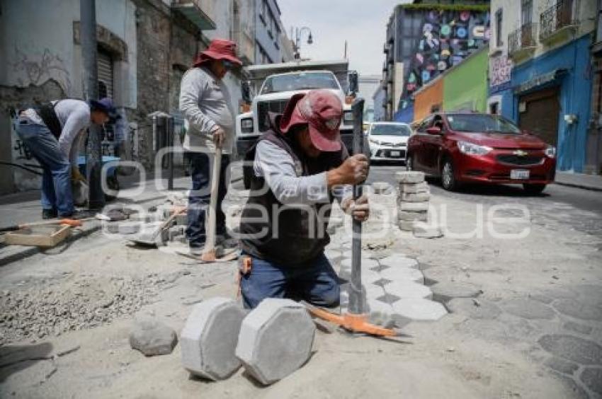 CAMBIO DE ADOQUÍN