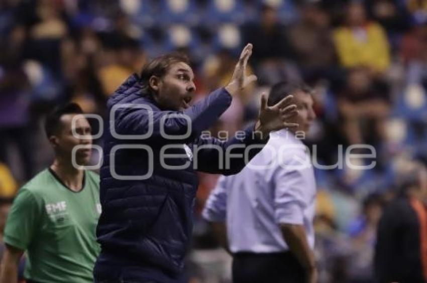 FÚTBOL . CLUB PUEBLA VS TIGRES