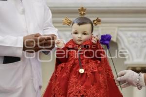 PROCESIÓN VIERNES SANTO . NIÑO DOCTOR