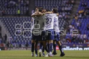 FÚTBOL . CLUB PUEBLA VS TIGRES