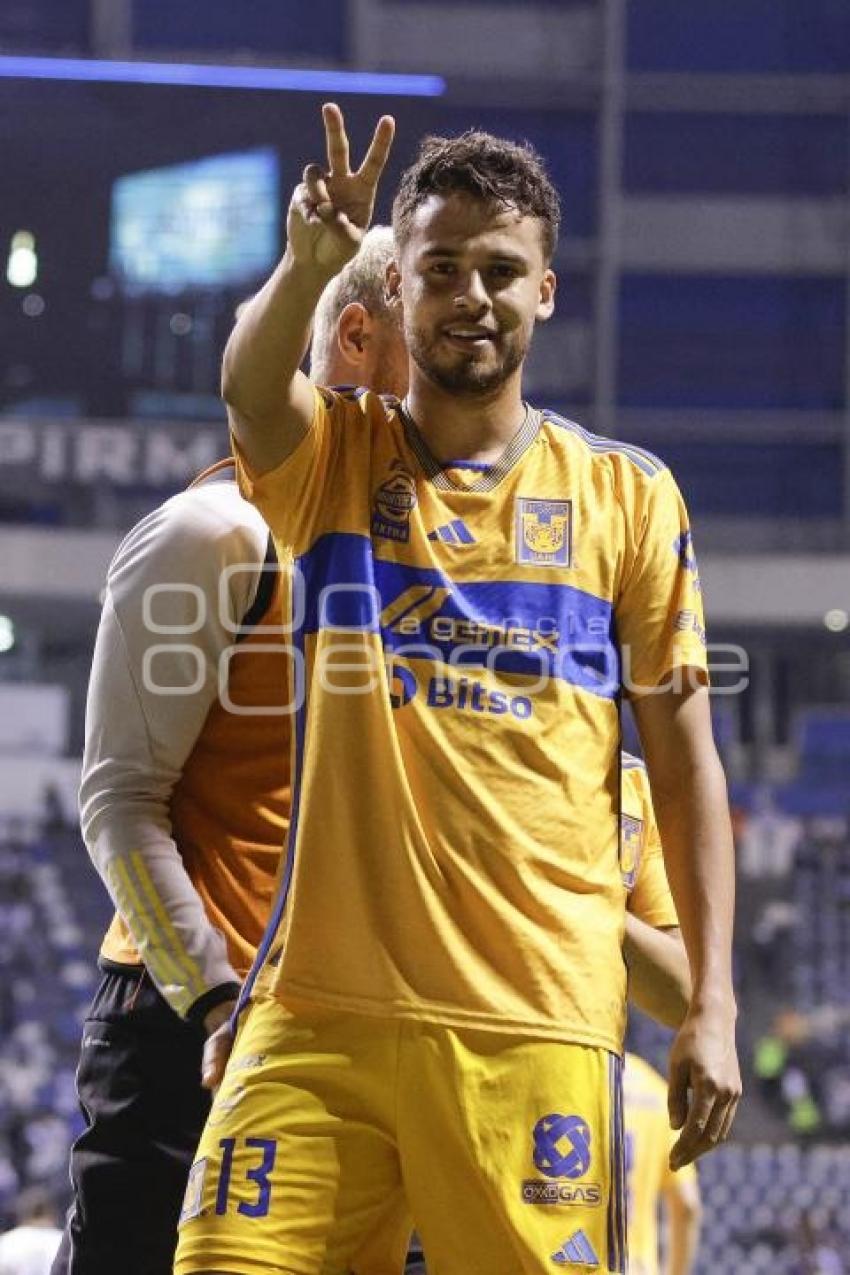 FÚTBOL . CLUB PUEBLA VS TIGRES