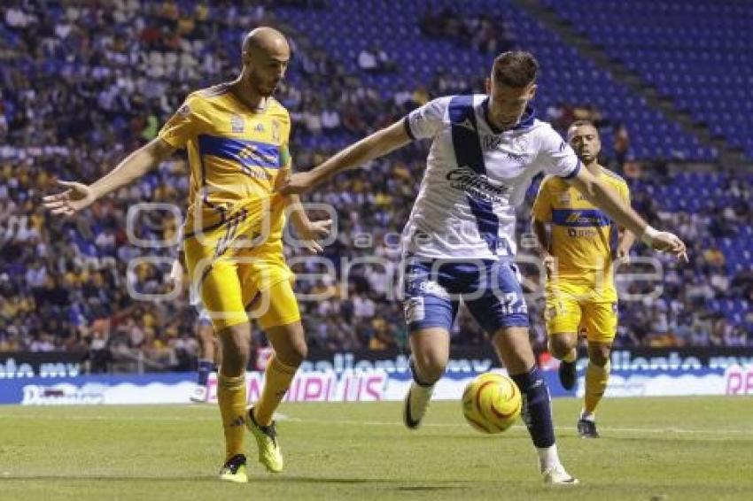 FÚTBOL . CLUB PUEBLA VS TIGRES