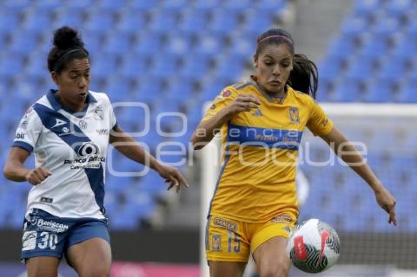 FÚTBOL FEMENIL . PUEBLA VS TIGRES