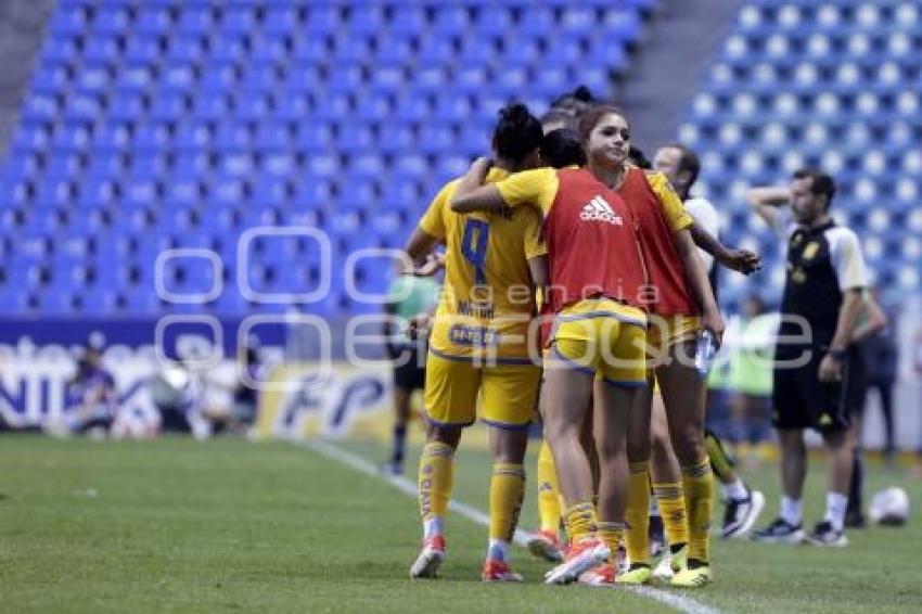 FÚTBOL FEMENIL . PUEBLA VS TIGRES