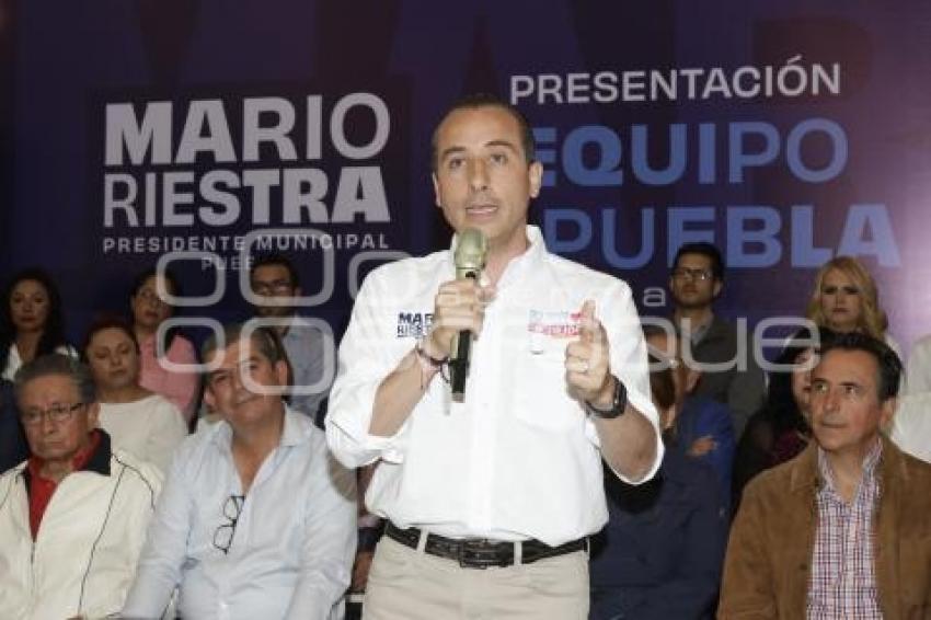 MARIO RIESTRA . PRESENTACIÓN EQUIPO