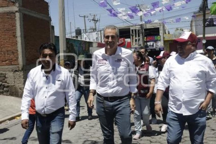 FERIA DE LA GORDITA . JOSÉ CHEDARUI