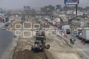 CENTRAL DE ABASTO . PASO VEHICULAR