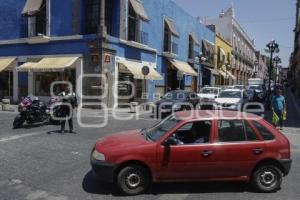 MANIFESTACIÓN . CIERRE VIAL