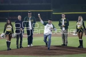 BÉISBOL . JUEGO INAUGURAL