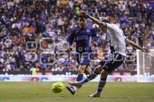 FÚTBOL . CLUB PUEBLA VS CRUZ AZUL