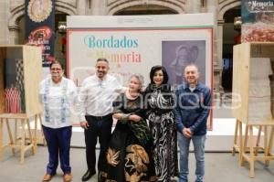 EXPOSICIÓN . BORDADOS DE MEMORIA