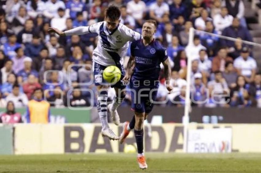 FÚTBOL . CLUB PUEBLA VS CRUZ AZUL