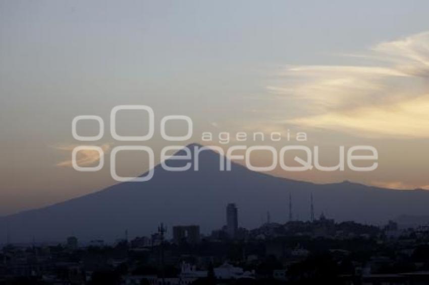 ATARDECER . VOLCÁN POPOCATÉPETL