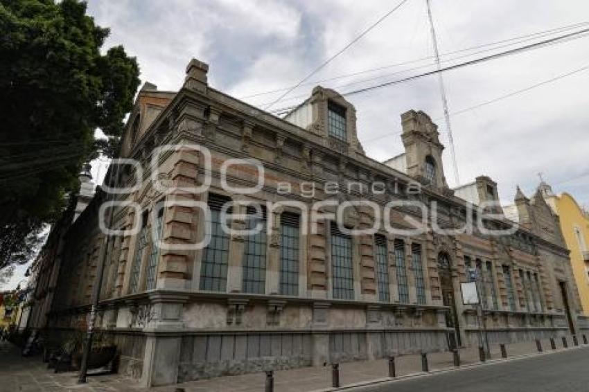 EDIFICIO CAROLINO