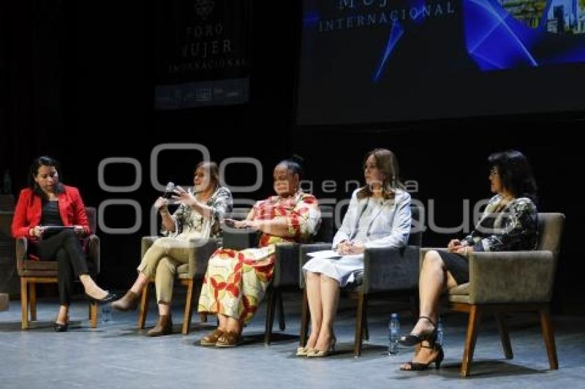 TLAXCALA . FORO MUJER INTERNACIONAL