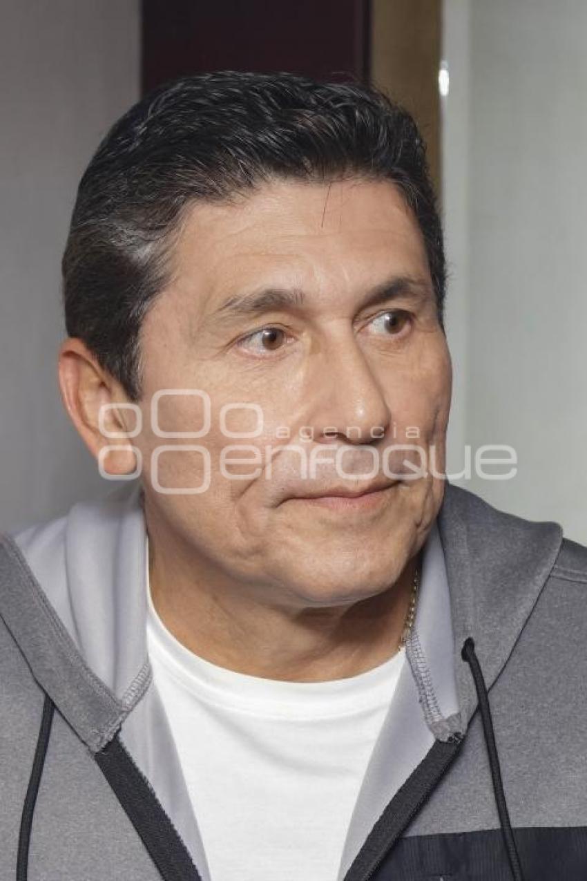 CESAR LOZANO