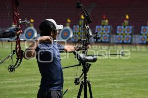 TLAXCALA . TIRO CON ARCO