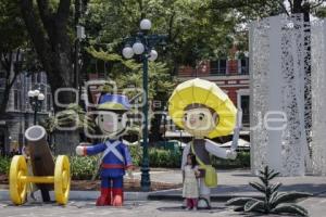 ZÓCALO . ADORNOS 5 DE MAYO