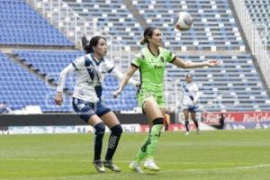 FÚTBOL FEMENIL . PUEBLA VS JUÁREZ