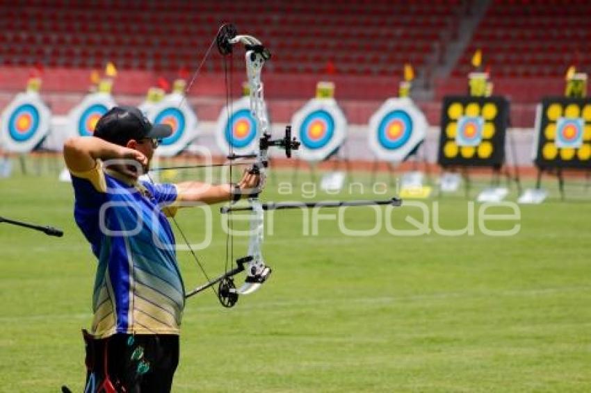 TLAXCALA . TIRO CON ARCO