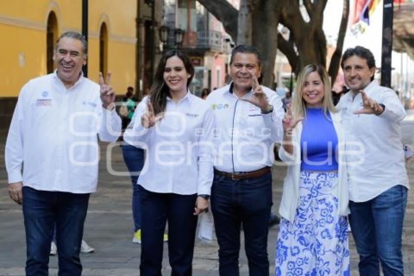 FUERZA Y CORAZÓN POR MÉXICO