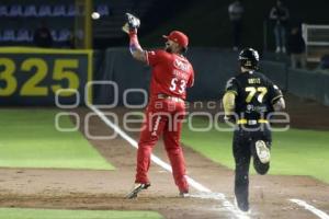 BÉISBOL . PERICOS VS AGUILA