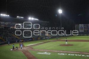 BÉISBOL . PERICOS VS BRAVOS