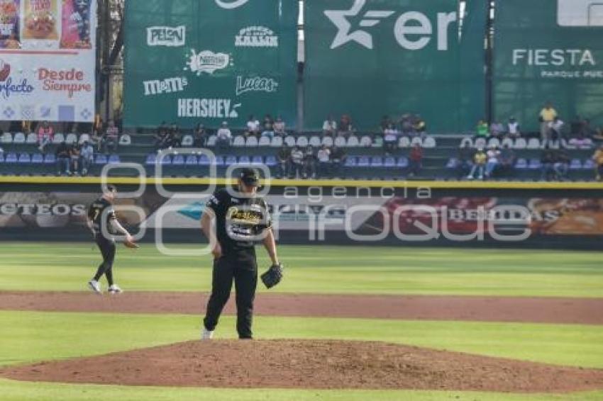 PERICOS VS BRAVOS DE LEON