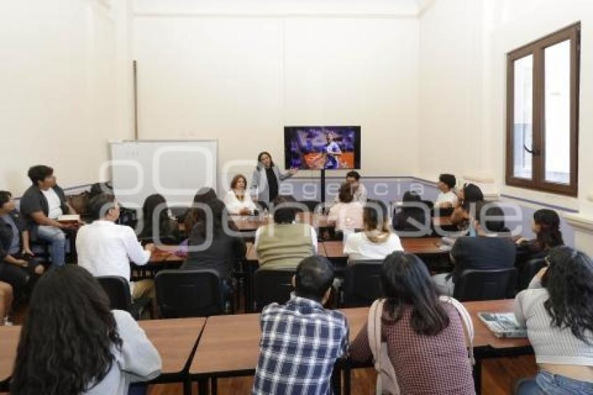 BUAP . FOTOPERIODISMO