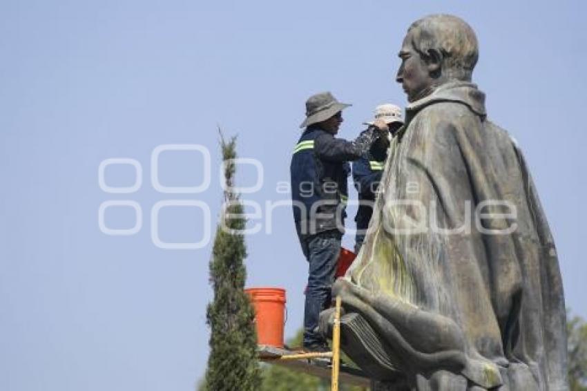 TLAXCALA . MONUMENTO BENITO JUÁREZ