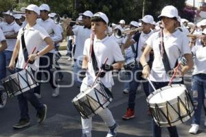 DÍA DEL TRABAJO . DESFILE