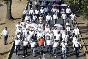 DÍA DEL TRABAJO . DESFILE