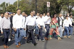 DESFILE . DÍA DEL TRABAJO