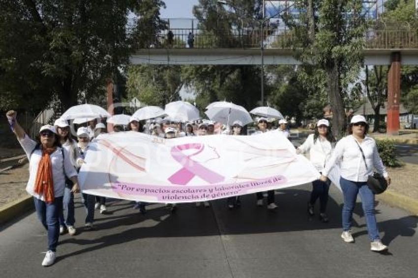 DÍA DEL TRABAJO . DESFILE