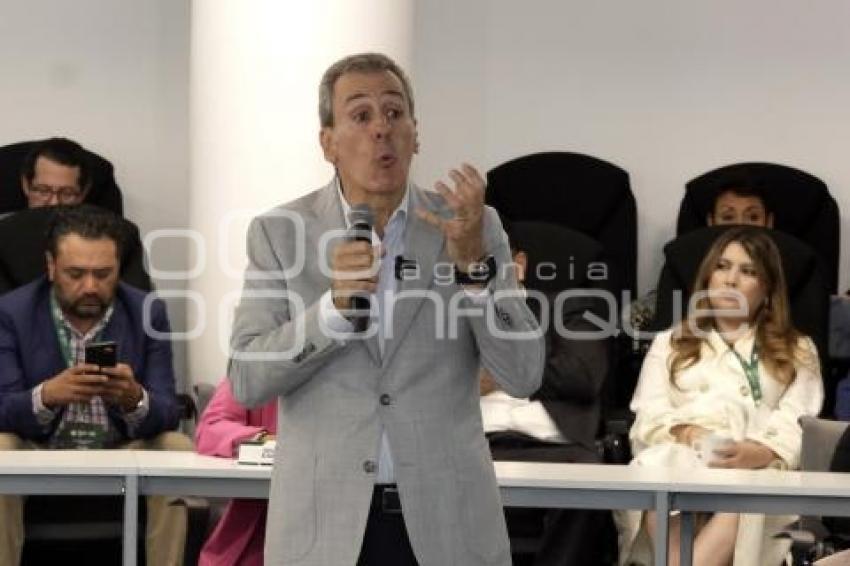 CCE . DIÁLOGO CON CANDIDATOS