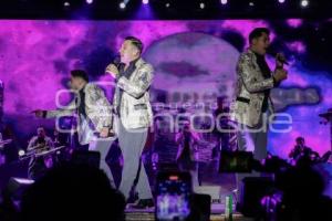 FERIA DE PUEBLA . LA ARROLLADORA