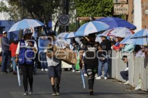 DESFILE 5 DE MAYO . PROPAGANDA POLÍTICA