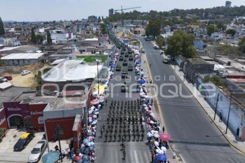 DESFILE 5 DE MAYO