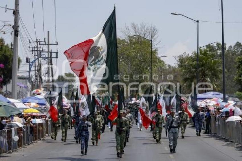 DESFILE 5 DE MAYO