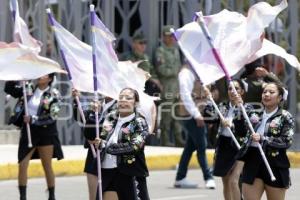 DESFILE 5 DE MAYO