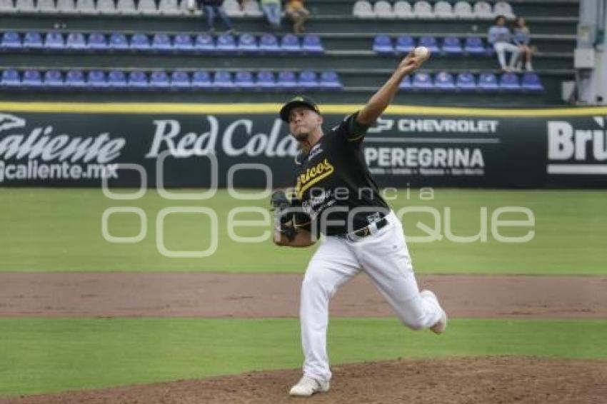 BÉISBOL . PERICOS VS CONSPIRADORES