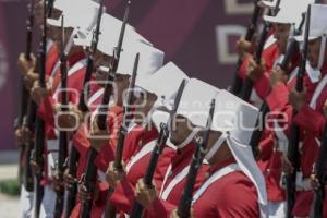 DESFILE 5 DE MAYO