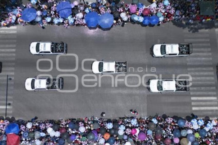 DESFILE 5 DE MAYO