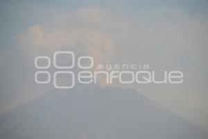 VOLCÁN POPOCATÉPETL . FUMAROLA